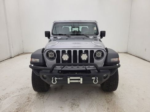 Used 2020 Jeep Gladiator Sport image 20