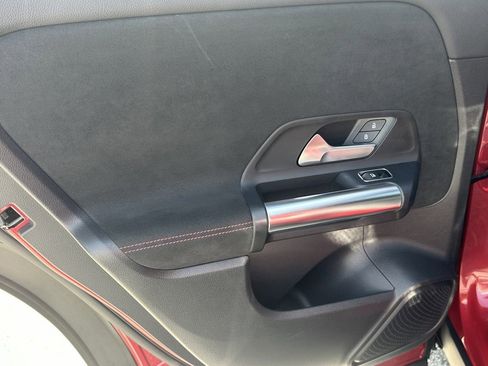 Certified 2022 Mercedes-Benz GLA 250 4MATIC image 23