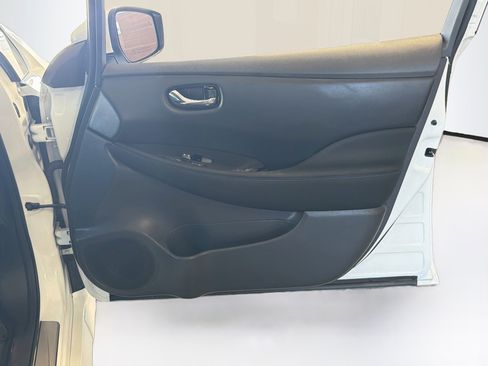 Used 2024 Nissan Leaf SV Plus FWD image 31