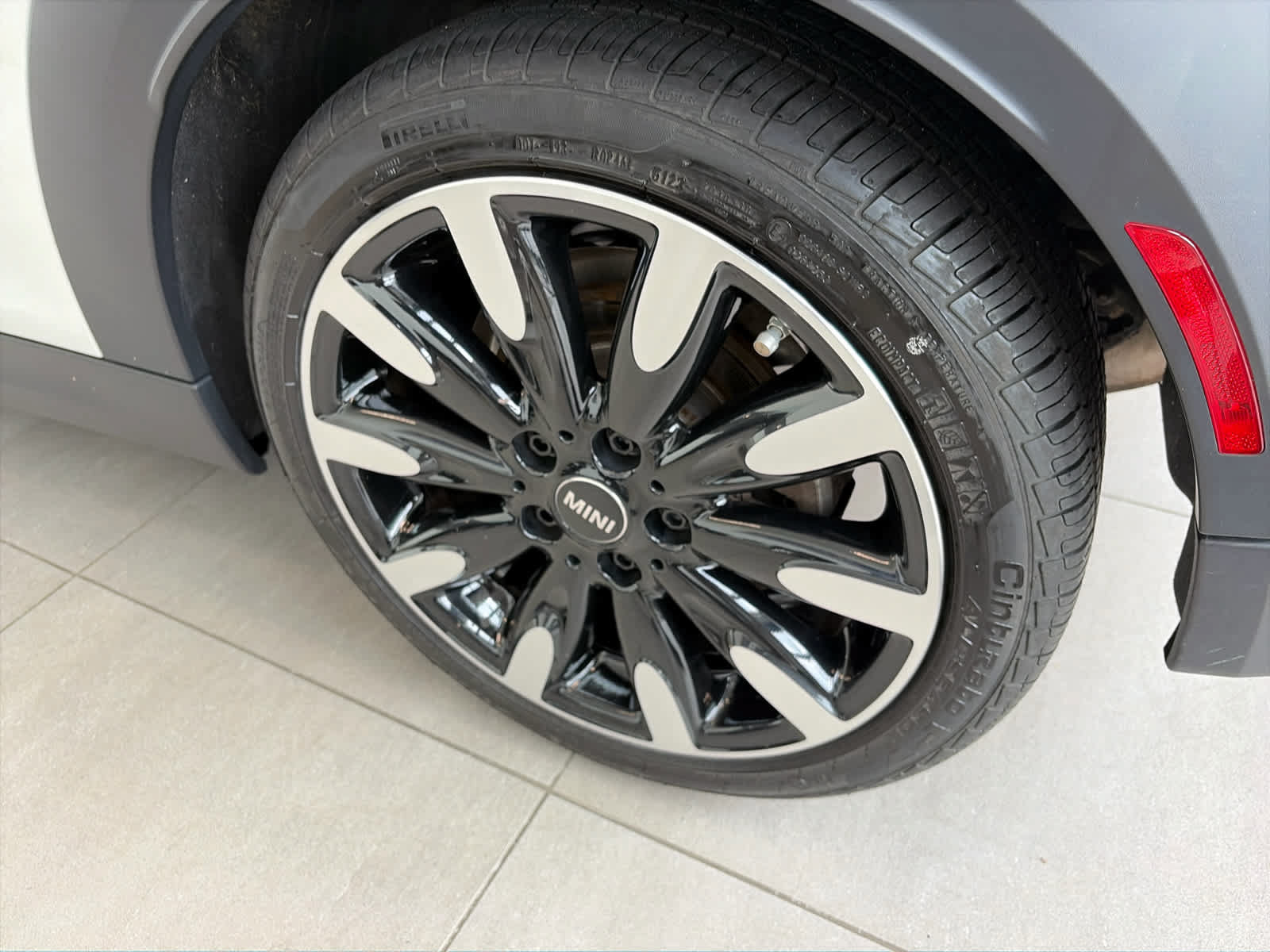 Used 2024 MINI Cooper S FWD image 23