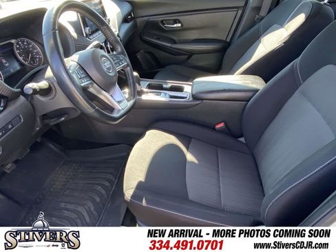 Used 2022 Nissan Sentra SV w/ All-Weather Package image 17