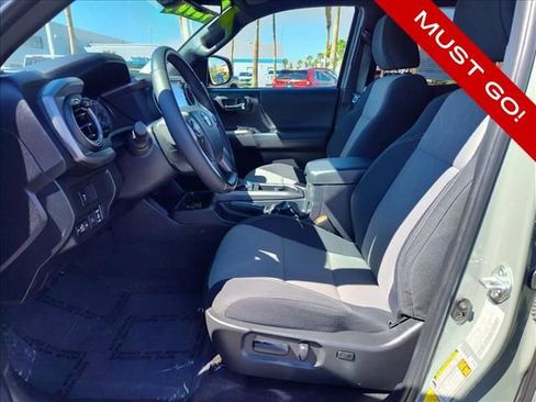 Used 2023 Toyota Tacoma TRD Off-Road AWD/4WD image 6