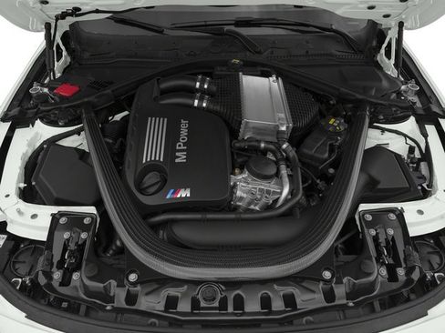 Used 2017 BMW M4 Coupe RWD image 14