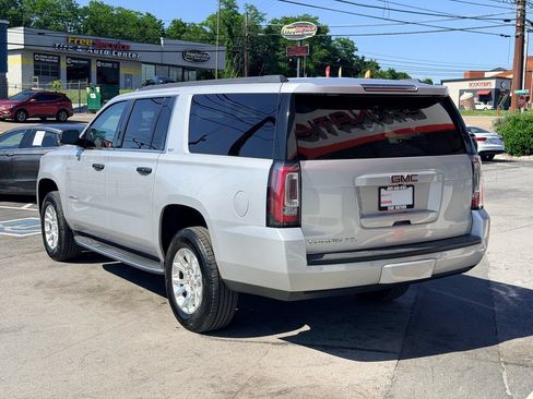 Used 2018 GMC Yukon XL SLT RWD image 4