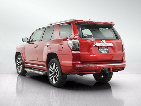 Used 2022 Toyota 4Runner Limited AWD/4WD image 3