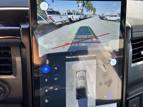 Used 2025 Ford F150 Lightning Flash image 18