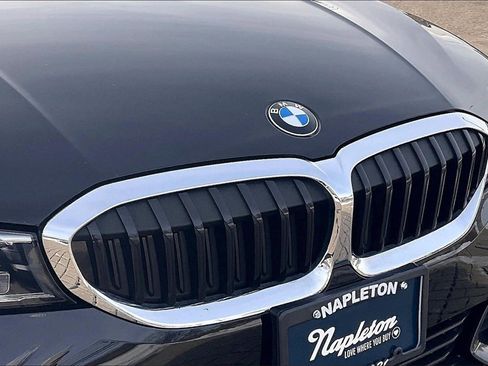 Used 2021 BMW 330i xDrive Sedan w/ Driving Assistance Package image 31