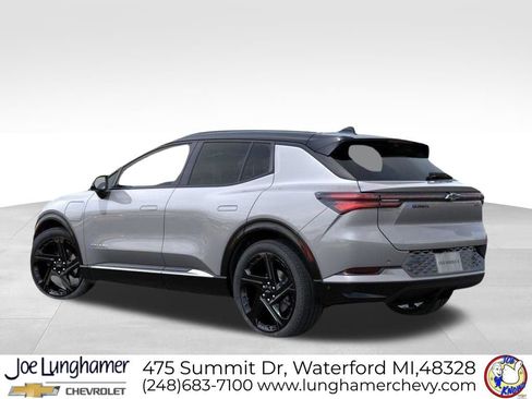 New 2026 Chevrolet Equinox EV RS FWD image 3