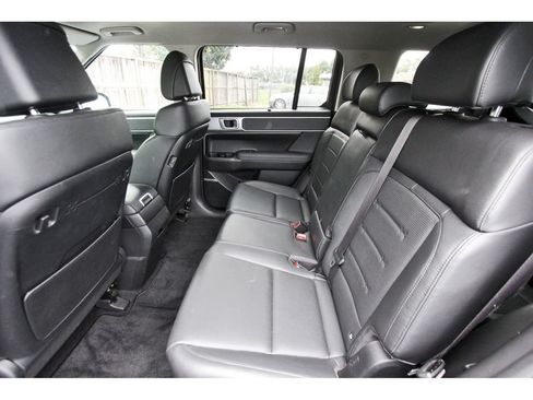 Certified 2024 Hyundai Santa Fe Limited AWD/4WD image 14