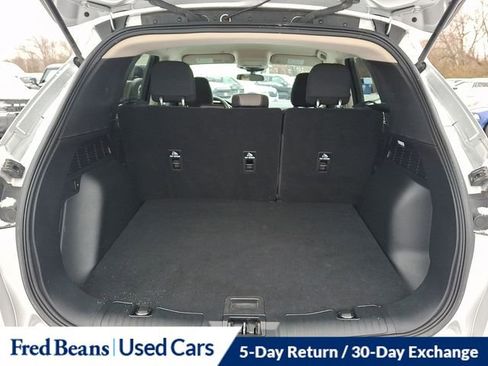 Certified 2020 Ford Escape SE image 29