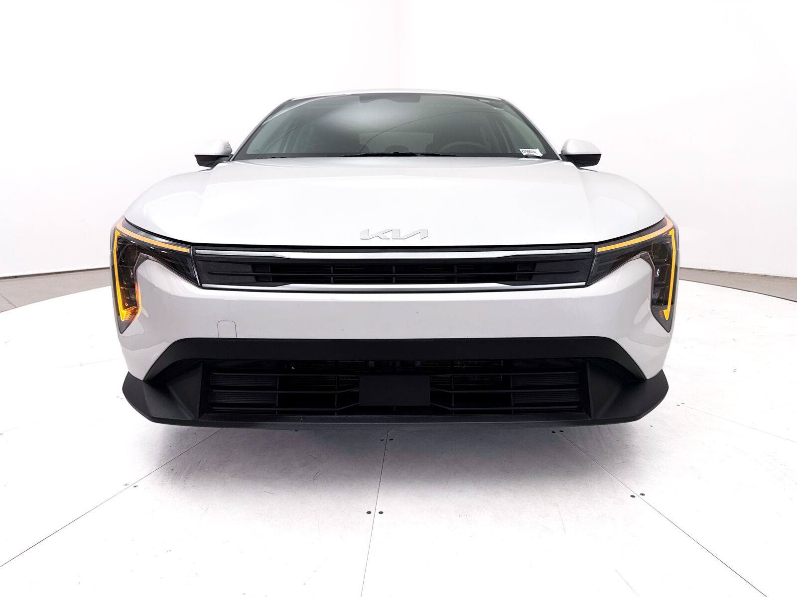 Used 2025 Kia K4 FWD image 12