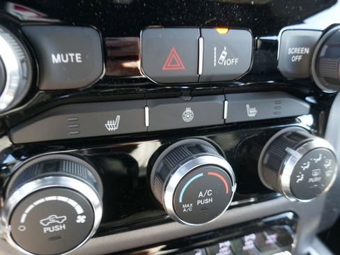 New 2026 RAM 1500 Big Horn AWD/4WD image 25