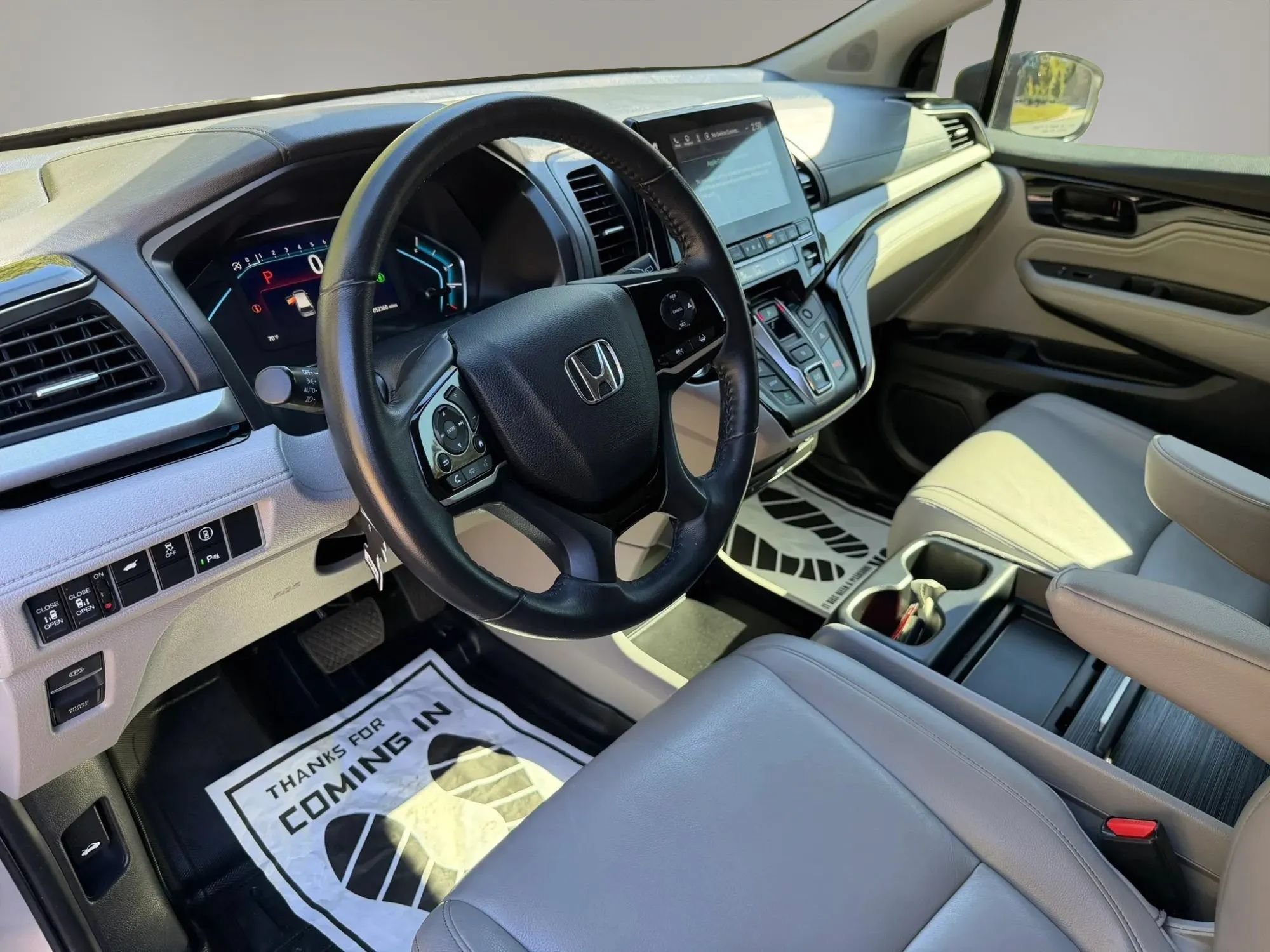 Used 2023 Honda Odyssey Touring image 25
