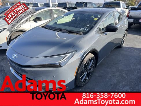 New 2026 Toyota Prius XLE image 4