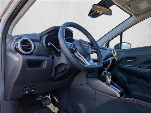 Used 2025 Nissan Versa SR w/ Trunk Package image 9