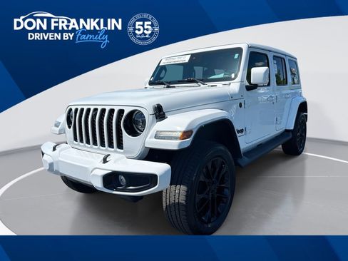 Used 2023 Jeep Wrangler Unlimited Sahara AWD/4WD image 1
