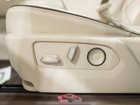 Used 2021 GMC Yukon XL Denali w/ Denali Ultimate Package image 42