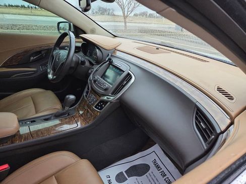 Used 2014 Buick LaCrosse Premium image 33