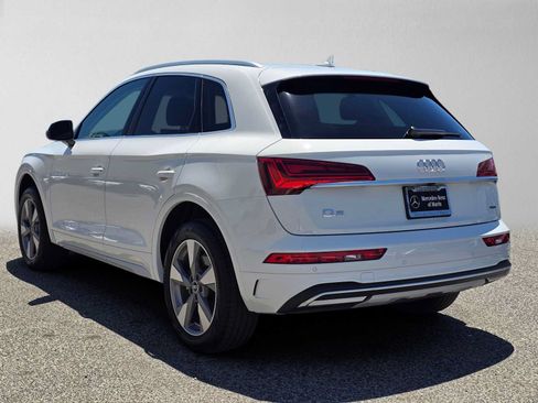 Used 2024 Audi Q5 2.0T Premium Plus w/ Premium Plus Package AWD/4WD image 5