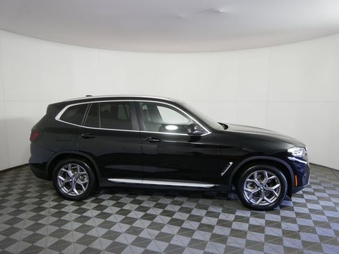 Used 2024 BMW X3 xDrive30i image 2