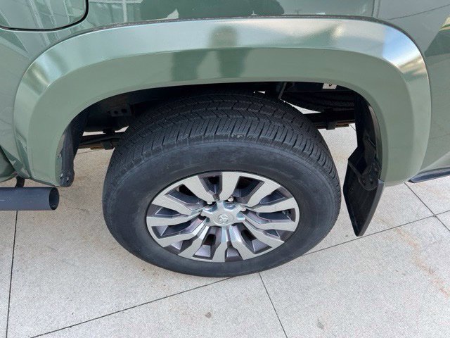 Used 2021 Toyota Tacoma Limited AWD/4WD image 11