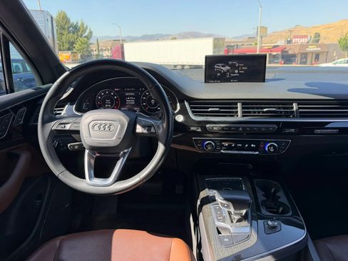 Used 2019 Audi Q7 3.0T Premium Plus AWD/4WD image 15