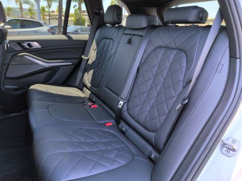 Certified 2025 BMW X5 M60i w/ Climate Comfort Package AWD/4WD image 31
