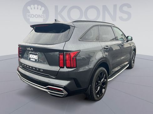 Used 2022 Kia Sorento SX image 7