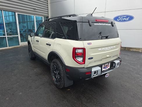 New 2025 Ford Bronco Sport Outer Banks w/ Sasquatch Outer Banks Package AWD/4WD image 10