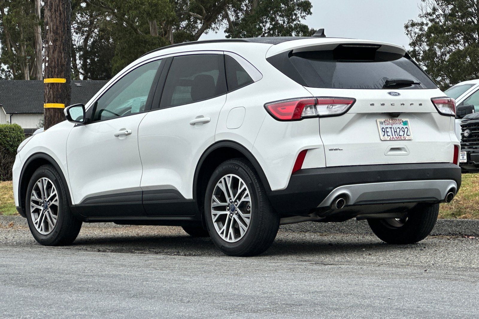 Used 2022 Ford Escape SEL FWD image 3