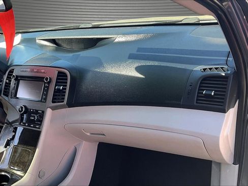 Used 2013 Toyota Venza LE w/ LE Convenience Pkg AWD/4WD image 25