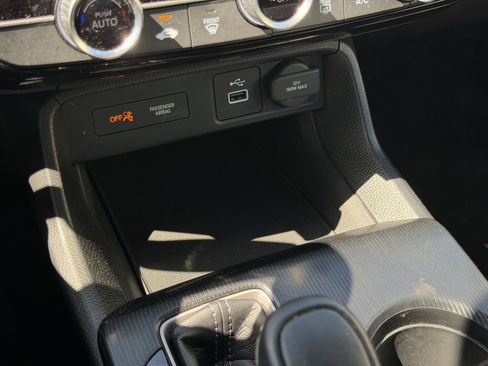 Used 2023 Honda Civic Sport image 24