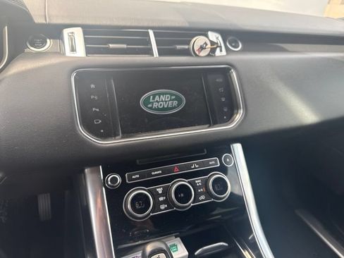 Used 2016 Land Rover Range Rover Sport Supercharged AWD/4WD image 14