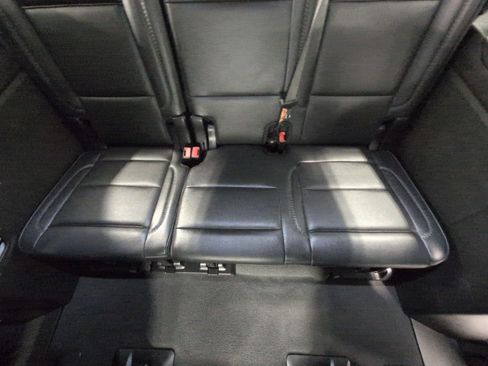 Used 2025 GMC Yukon XL Denali AWD/4WD image 23