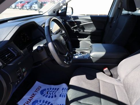 Certified 2025 Honda Ridgeline Sport+ image 11