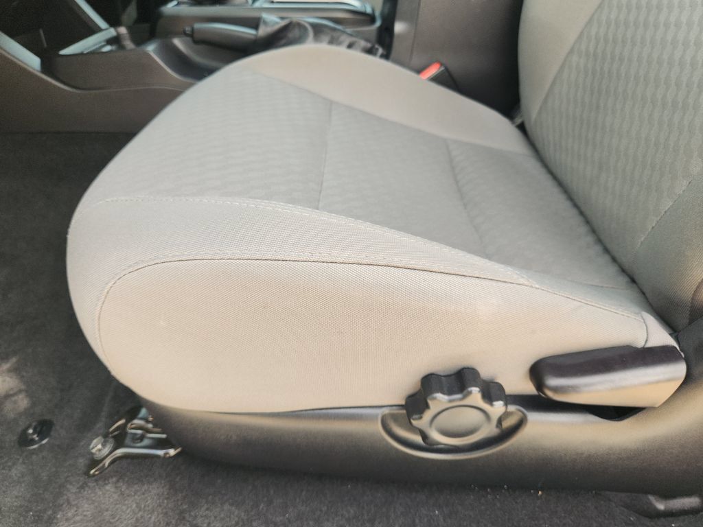 Used 2022 Toyota Tacoma SR RWD image 23