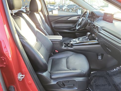 Certified 2022 MAZDA CX-9 Touring Plus image 18