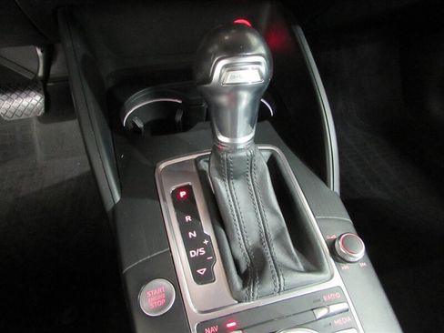 Used 2016 Audi A3 e-tron Premium Plus w/ Premium Plus Package image 22