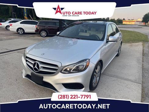 Used 2014 Mercedes-Benz E 250 BlueTEC Sedan image 1