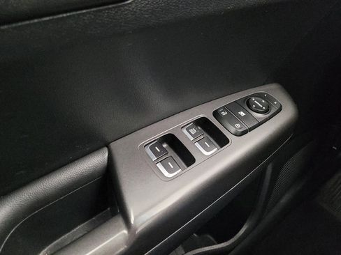 Used 2019 Kia Sportage LX FWD image 27