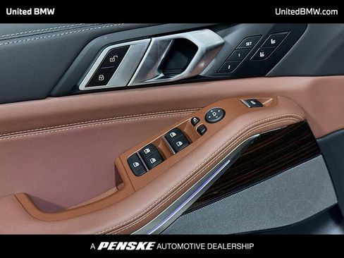 New 2026 BMW X5 xDrive40i w/ M Sport Package AWD/4WD image 3
