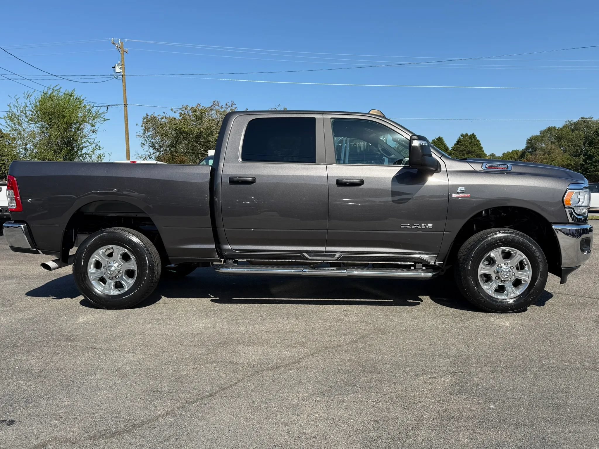 Used 2024 RAM 2500 Big Horn AWD/4WD image 4