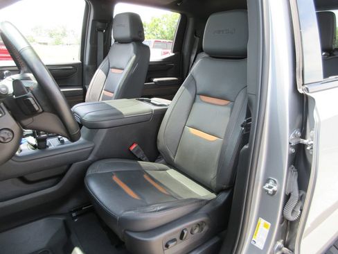 Certified 2024 GMC Sierra 1500 AT4 w/ Technology Package AWD/4WD image 22
