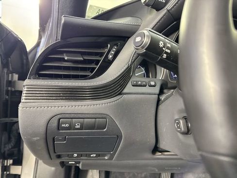 Used 2018 Lexus LS 500 AWD w/ Luxury Package image 15