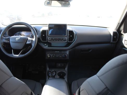 Used 2024 Ford Bronco Sport Badlands image 16