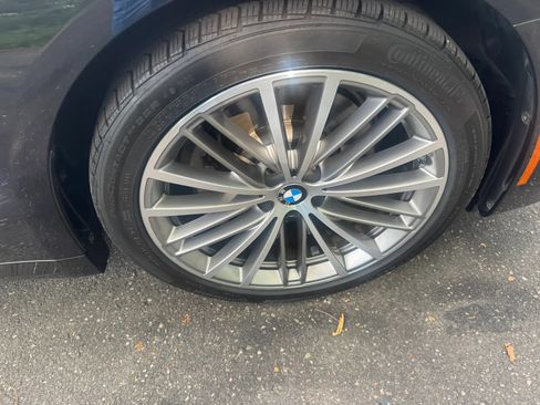 Used 2018 BMW 540i RWD image 12