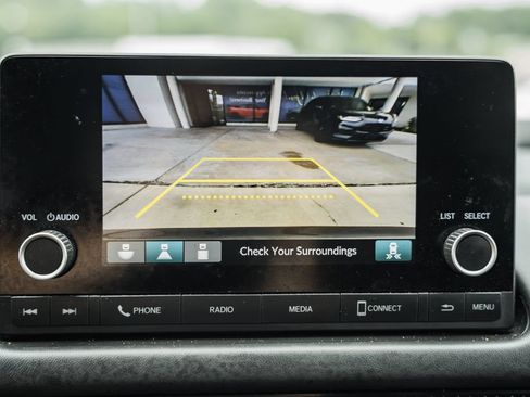 Used 2025 Honda HR-V Sport image 31