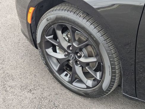 Used 2026 Chrysler Pacifica Limited w/ S Appearance Package image 25