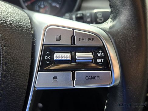 Certified 2022 Kia Telluride EX w/ EX Premium Package image 28