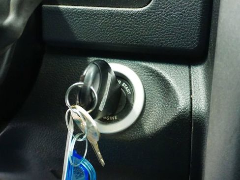 Used 2018 RAM 3500 Tradesman w/ Chrome Appearance Group image 32